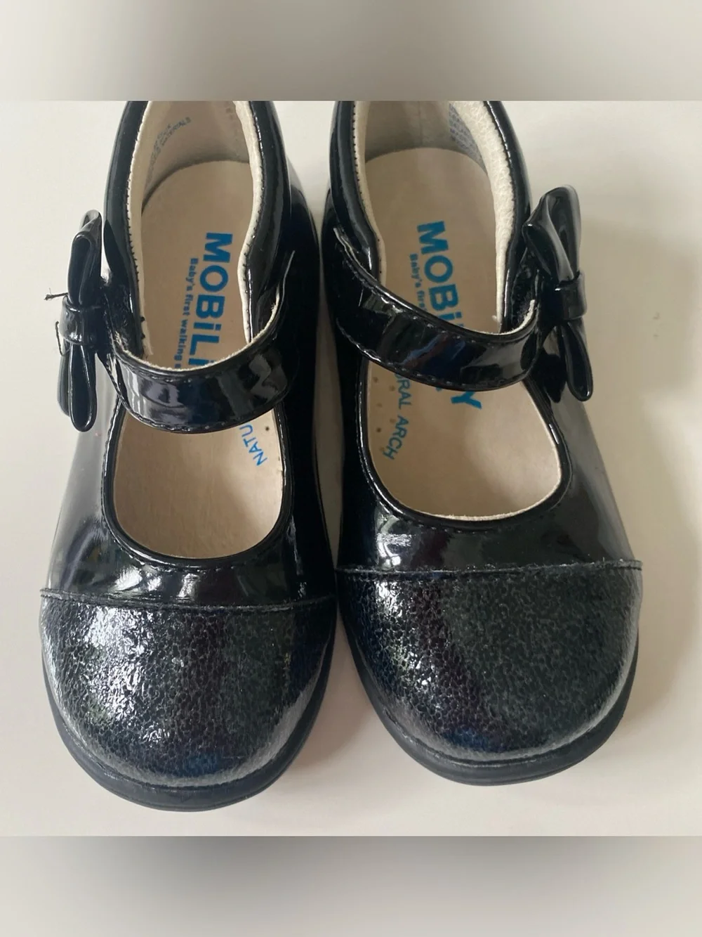 Nina Mobility Black Patent Mary Jane with bow hook & loop strap 6.5w US  22.5EU
